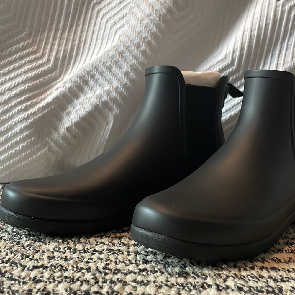 Hunter Chelsea Boots Black - NIB